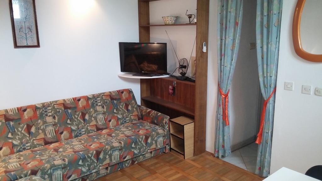 Apartments Marija Bajto Nečujam Oda fotoğraf