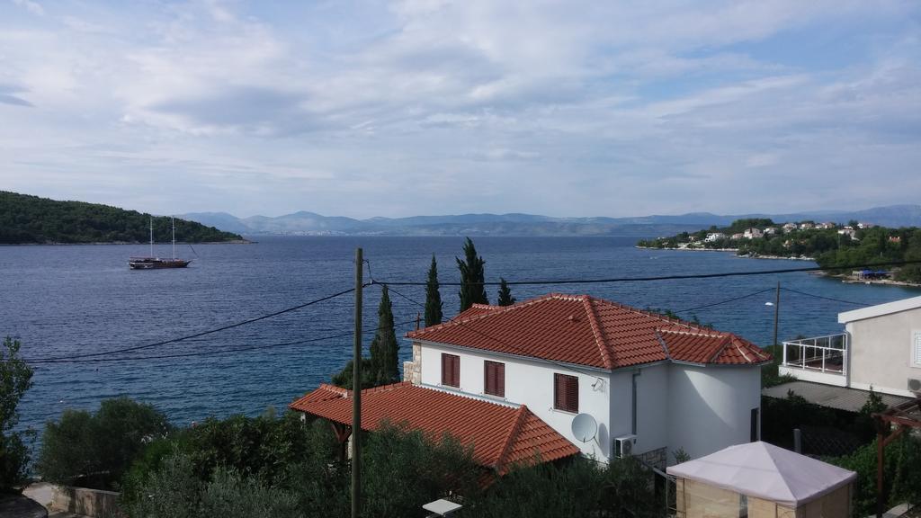 Apartments Marija Bajto Nečujam Oda fotoğraf
